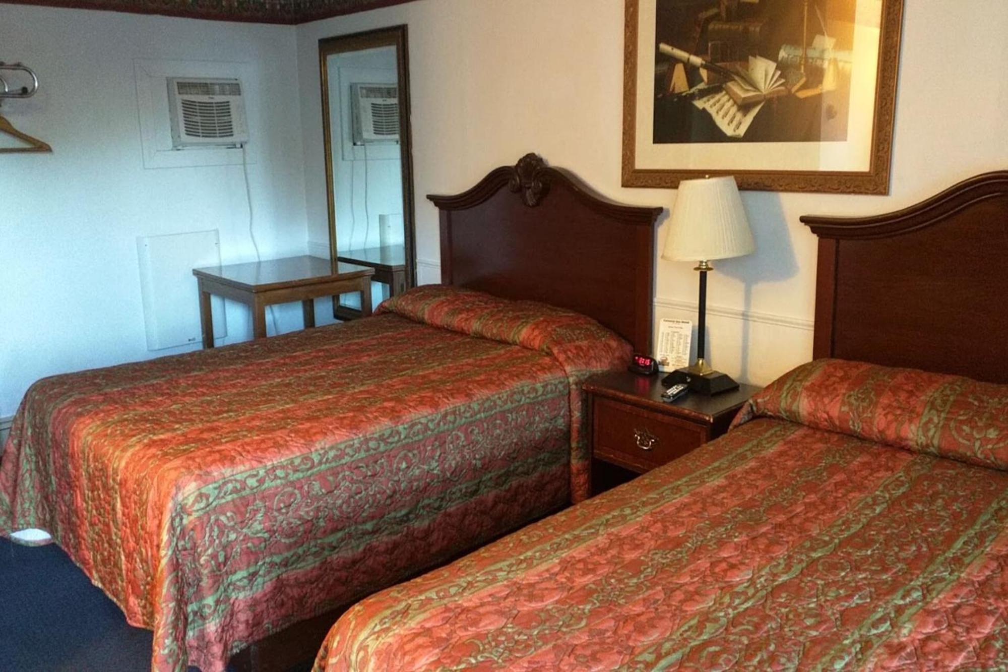 Colonial Inn Extended Stay By Oyo New Ulm ภายนอก รูปภาพ